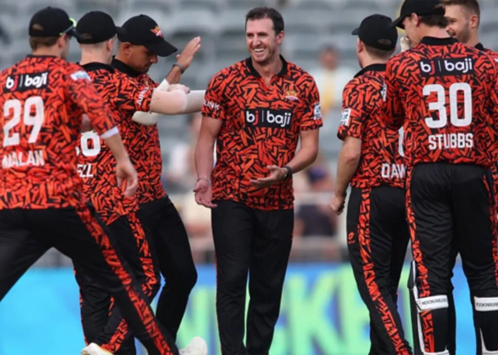 Sunrisers Eastern Cape Secure Spot in SA20 Final with Commanding Victory over Paarl Royals